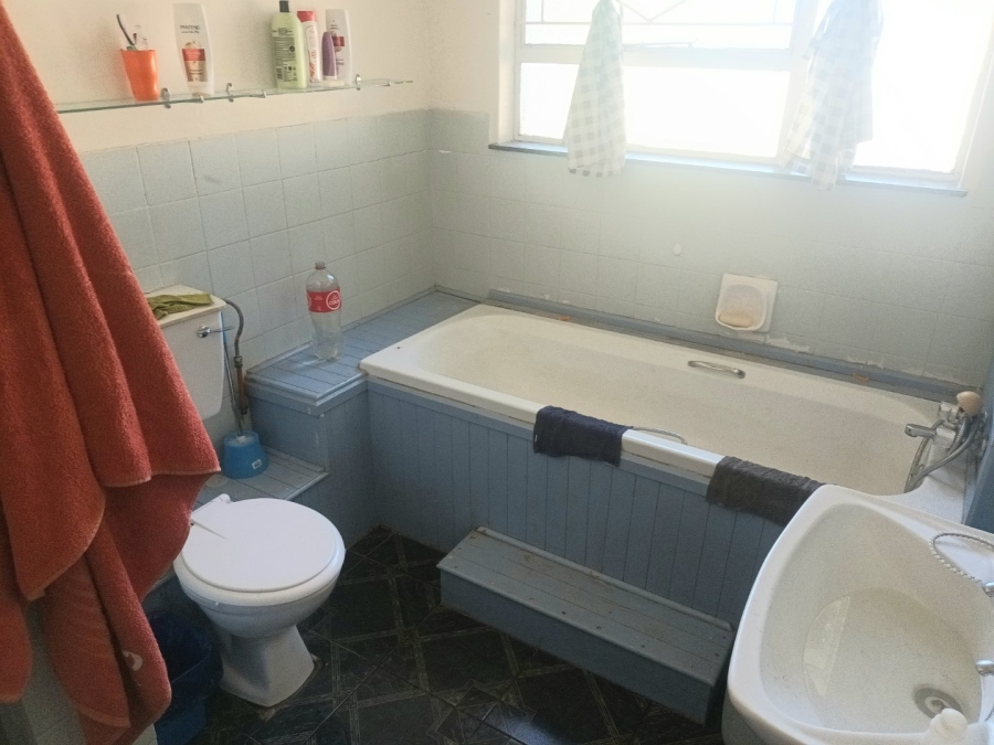 4 Bedroom Property for Sale in Hennenman Free State